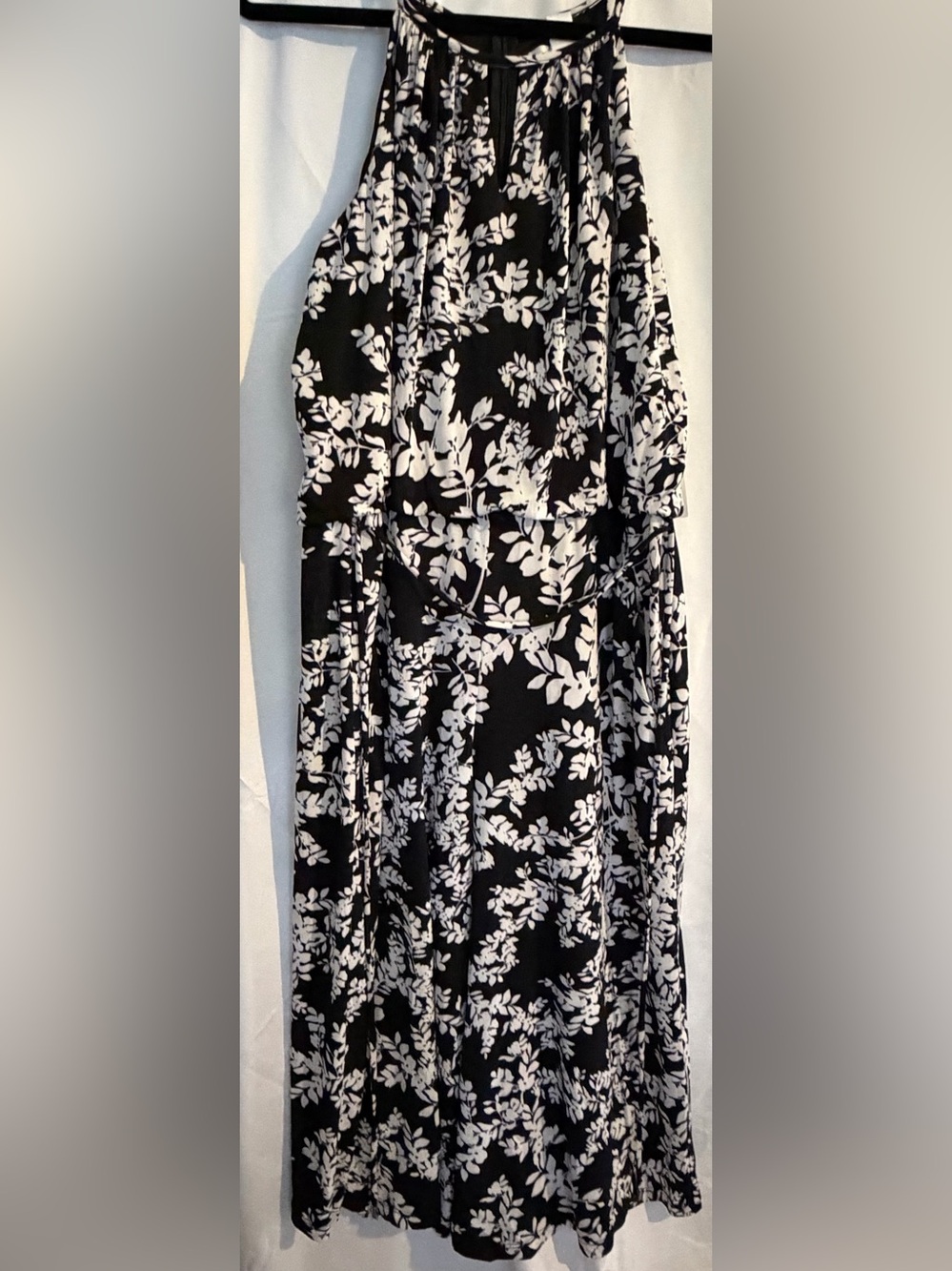 London Times Black & White Floral Tiered Jumpsuit with faux split back. NWT